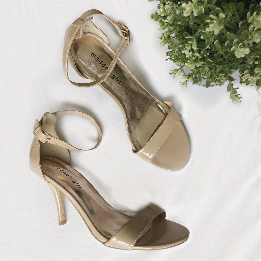 Madden Girl ❈ nude heels